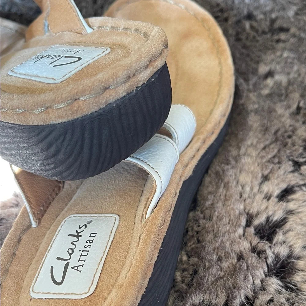 Clarks Women's White and Cream Floral Sandals - Picture 8 of 9